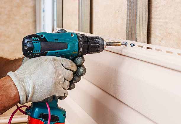 Best Construction Debris Removal  in Tri Lakes, IN